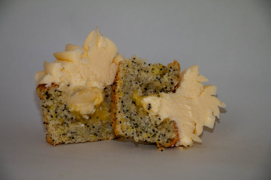 Lemon & Poppy Seed Cupcake