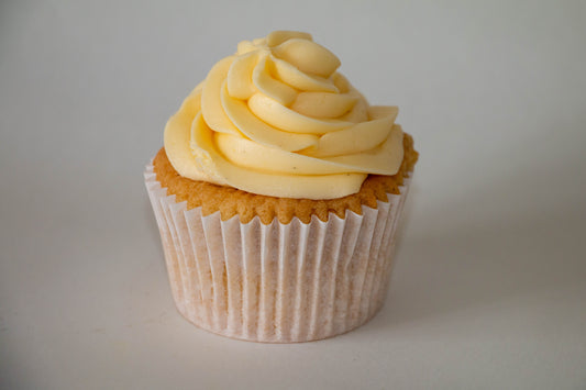 White Chocolate & Vanilla Cupcake