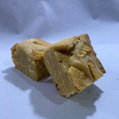 White Chocolate & Custard Creme Blondie