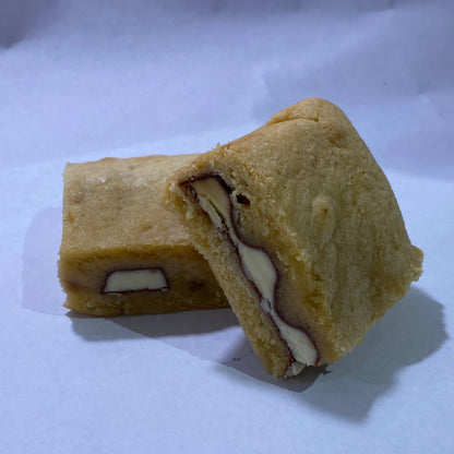 Kinder Blondie